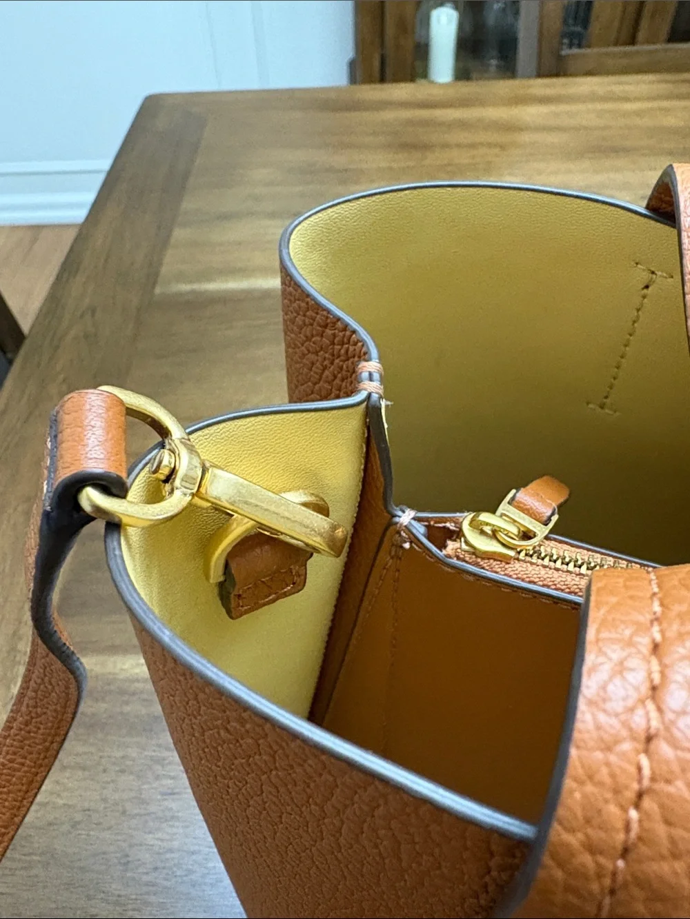 Tory Burch tory burch